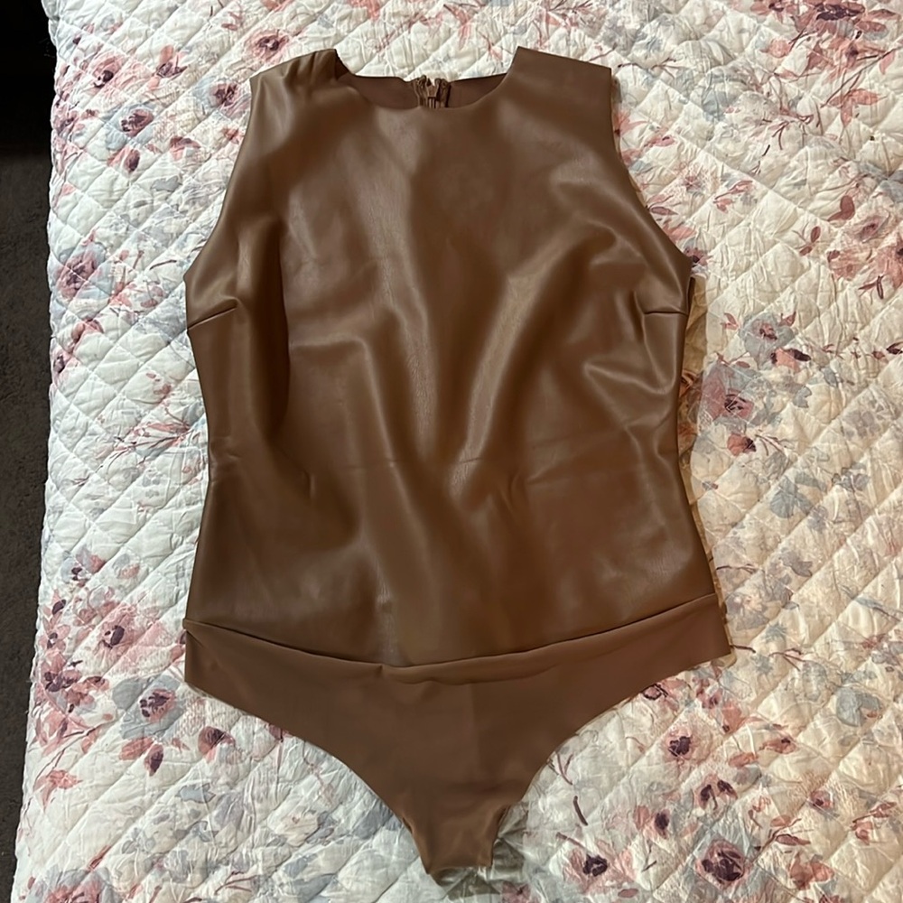 Skims faux leather brown bodysuit XL NWT